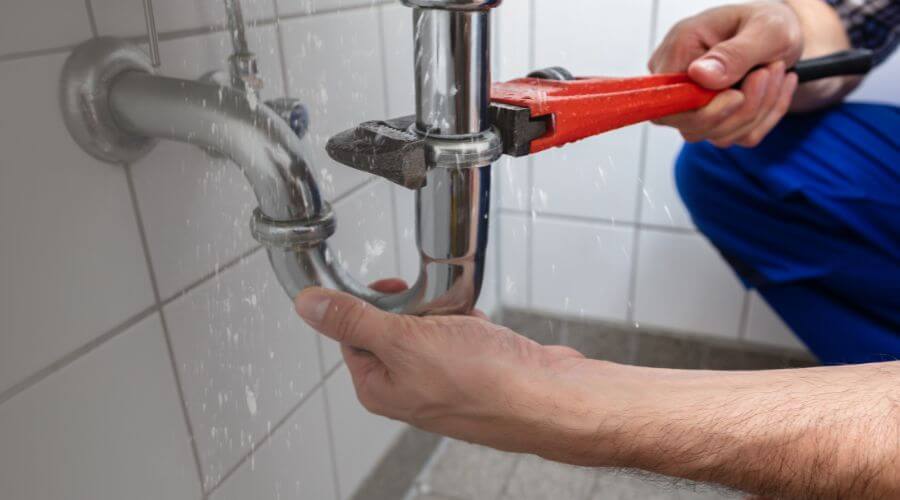 Expert burst pipe repair services in Mooresville, AL